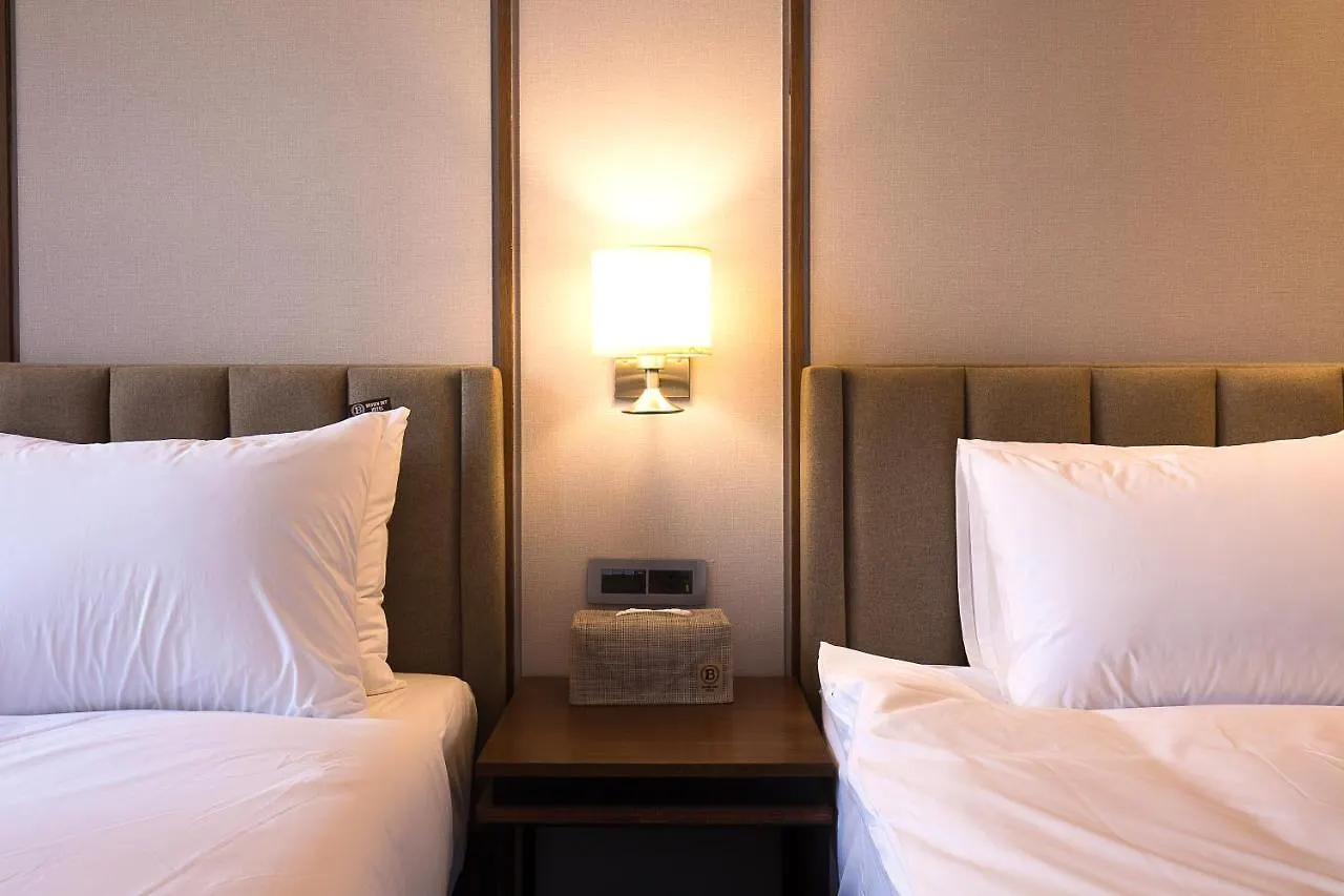 Brown Dot Hotel Busan Station