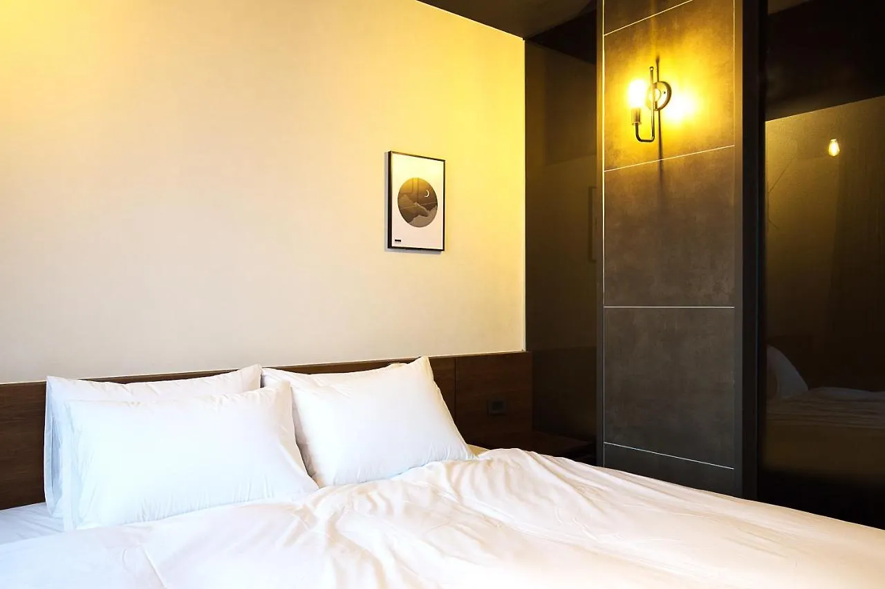 Brown Dot Hotel Busan Station 3*,