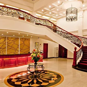 Lewis Grand 4*, Angeles Philippines