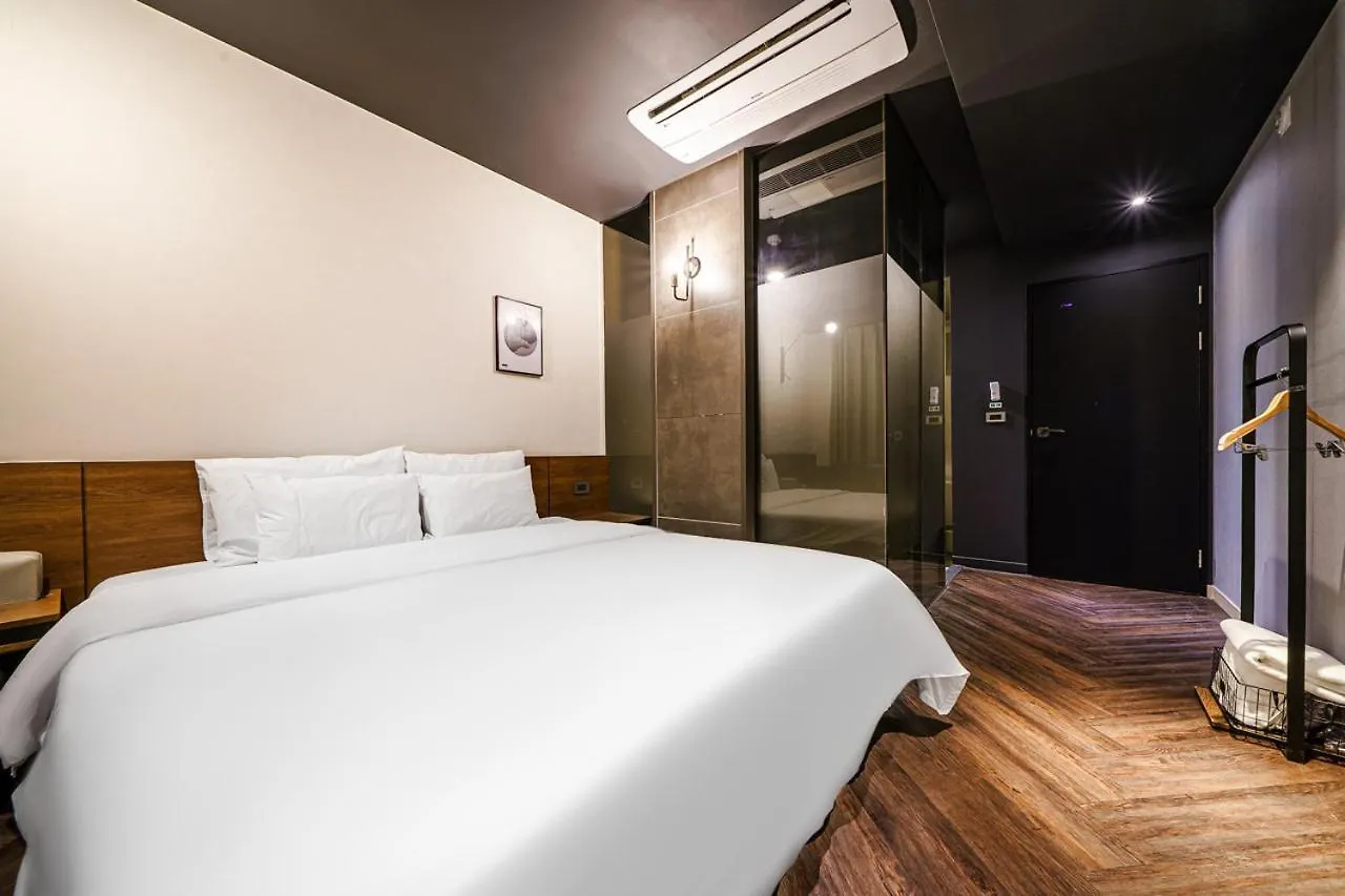 Brown Dot Hotel Busan Station